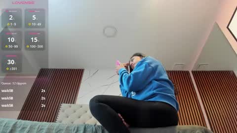 My name is Sofia online show from 06/11/26, 11:30