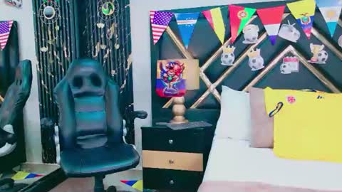 SophieWinslow online show from 07/08/26, 12:20