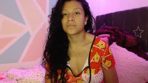 Sophia this is not my real name online show from 09/10/25, 12:21