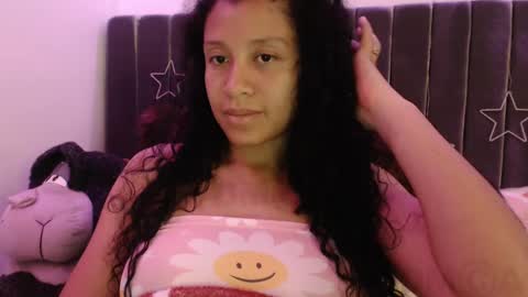 Sophia this is not my real name online show from 09/14/25, 01:38