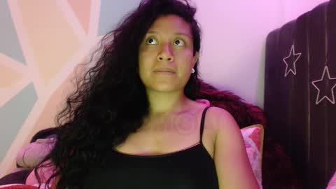 Sophia this is not my real name online show from 10/01/25, 12:05