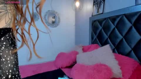 sophi online show from 12/19/24, 02:02