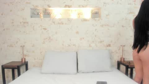 Snapshot of sophiie_lane chatting on 06/05/26, 11:27 SOPHIEE online show from 06/05/26, 11:27