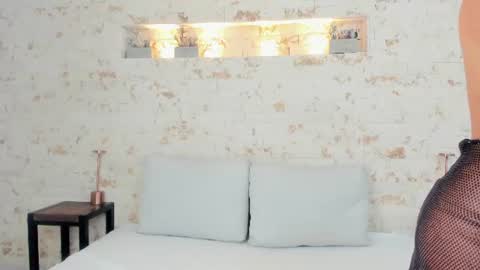 Snapshot of sophiie_lane chatting on 06/11/26, 11:19 SOPHIEE online show from 06/11/26, 11:19