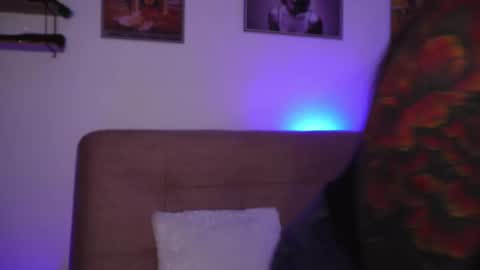 Snapshot of sophiiecums chatting on 10/25/25, 11:29 Sophiie online show from 10/25/25, 11:29