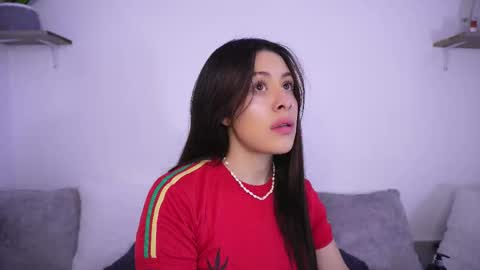 Snapshot of sophiiecums chatting on 11/11/25, 12:16 Sophiie online show from 11/11/25, 12:16