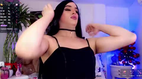 Sophie Sweet online show from 12/24/24, 05:55