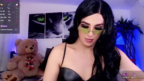 Sophie Sweet online show from 01/26/25, 04:20
