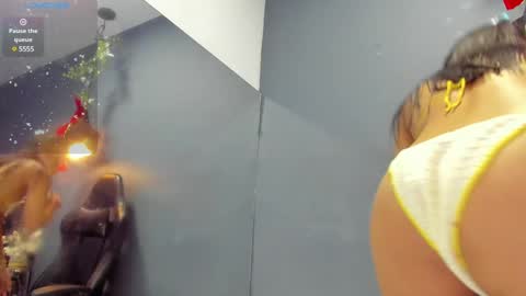 Sophie Taylor online show from 12/13/24, 11:50