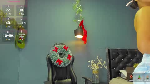Sophie Taylor online show from 12/18/24, 11:08