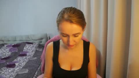 Sophi online show from 05/02/26, 01:49