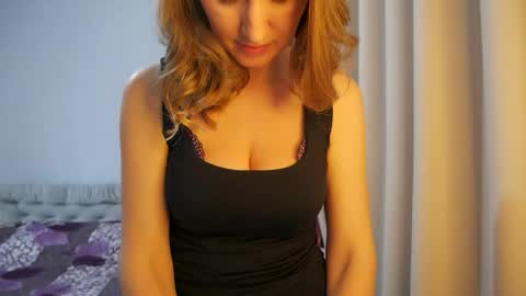 Sophi online show from 05/03/26, 01:17