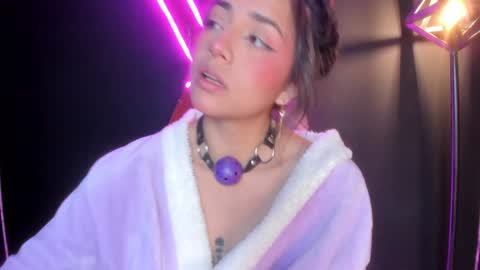 SOPHY ROGERS online show from 01/20/25, 02:46