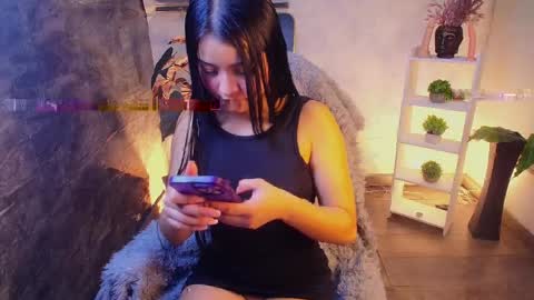 Snapshot of sophyadams_ chatting on 04/18/26, 04:49 Sophy online show from 04/18/26, 04:49