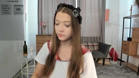 Snapshot of sophystarks chatting on 12/15/25, 08:07 Emilia You can call me Emmy online show from 12/15/25, 08:07