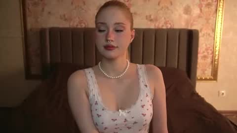 Snapshot of soradusk chatting on 10/27/25, 01:20 soradusk online show from 10/27/25, 01:20