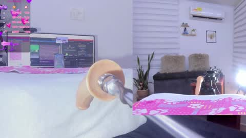 Soraya Davis online show from 01/24/25, 03:34
