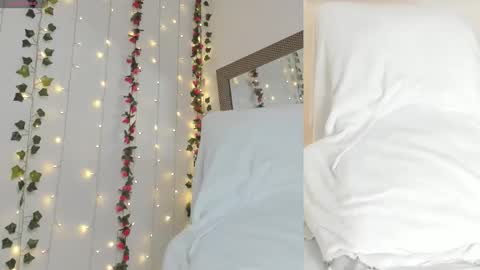 Snapshot of soraya_davis_ chatting on 02/03/26, 08:30 Soraya online show from 02/03/26, 08:30