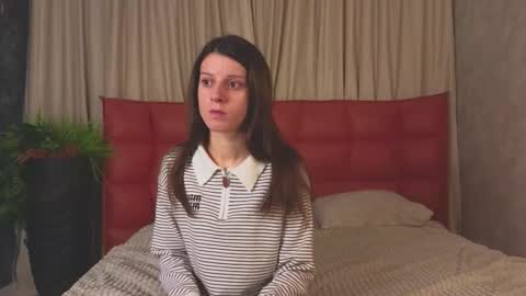 Snapshot of sorayanox chatting on 12/17/25, 02:56 sorayanox online show from 12/17/25, 02:56