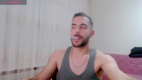 Snapshot of sorrymybadd chatting on 12/16/25, 09:42 luis online show from 12/16/25, 09:42