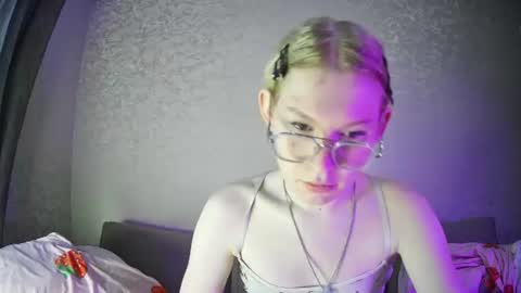 soska_albinosk online show from 07/15/26, 02:28