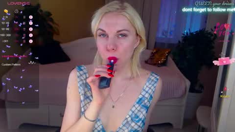 Snapshot of soul_liza chatting on 03/26/26, 02:06 Lisa online show from 03/26/26, 02:06