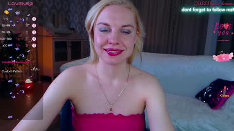 Snapshot of soul_liza chatting on 04/10/26, 02:17 Lisa online show from 04/10/26, 02:17