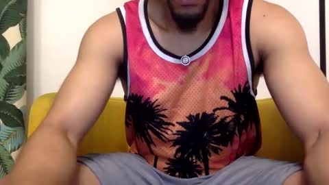 Snapshot of soulmatesxoo34 chatting on 12/02/24, 07:05 Longhaitianbbc thick latina online show from 12/02/24, 07:05