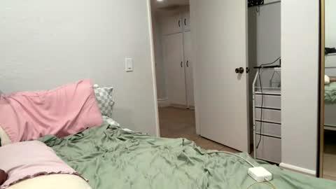 Longhaitianbbc  thick latina online show from 06/26/26, 11:53