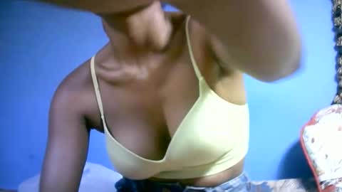Snapshot of sourayaa chatting on 03/17/26, 08:01 sourayaa online show from 03/17/26, 08:01