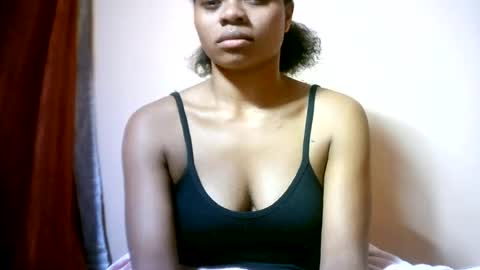 sourayaa online show from 07/18/26, 06:23