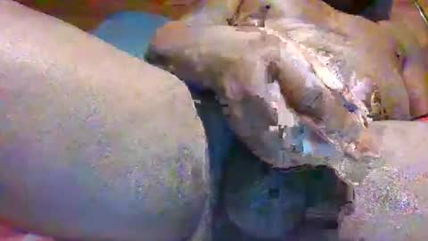 Snapshot of source1012 chatting on 12/14/24, 09:35 source1012 online show from 12/14/24, 09:35