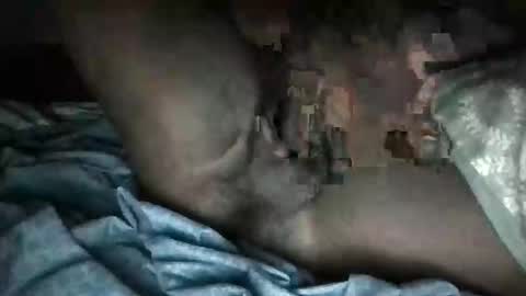 Snapshot of source1012 chatting on 12/18/24, 05:04 source1012 online show from 12/18/24, 05:04