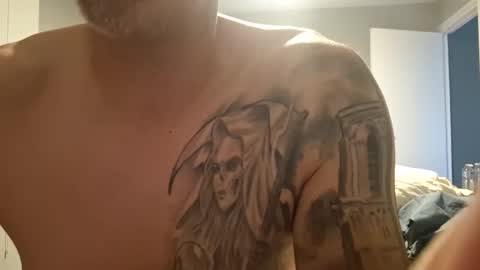 Snapshot of southboy2410 chatting on 09/18/25, 05:26 southboy2410 online show from 09/18/25, 05:26