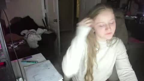 Bunnydathug online show from 11/27/25, 12:13