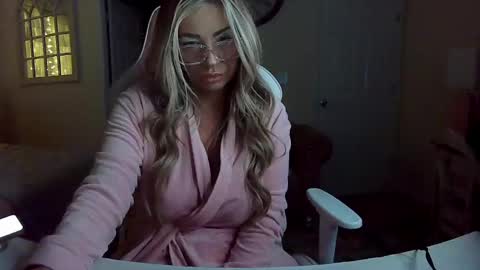 Your Barbii online show from 02/20/25, 10:37