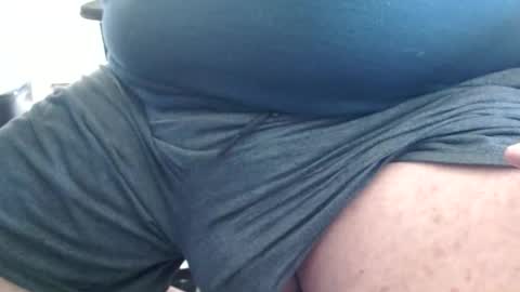 Snapshot of southernncguy7 chatting on 03/25/26, 01:28 southernncguy7 online show from 03/25/26, 01:28
