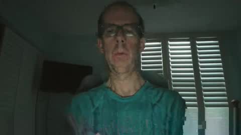 Snapshot of southflaman chatting on 10/30/25, 11:44 ScorpioKobra online show from 10/30/25, 11:44