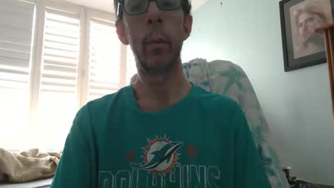 Snapshot of southflaman chatting on 11/09/25, 03:32 ScorpioKobra online show from 11/09/25, 03:32