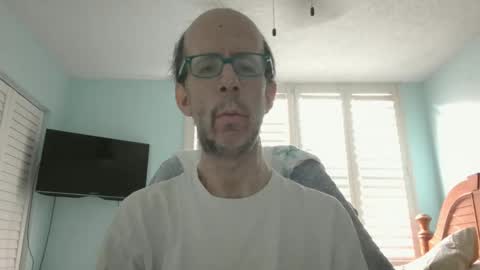 Snapshot of southflaman chatting on 11/11/25, 01:11 ScorpioKobra online show from 11/11/25, 01:11