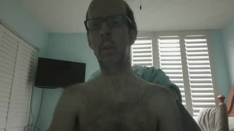 Snapshot of southflaman chatting on 11/28/25, 12:52 ScorpioKobra online show from 11/28/25, 12:52