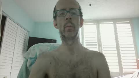 Snapshot of southflaman chatting on 12/02/25, 01:17 ScorpioKobra online show from 12/02/25, 01:17