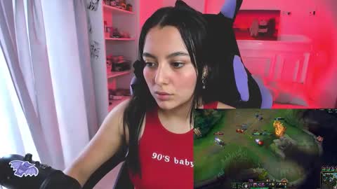 Lili online show from 10/09/25, 09:02