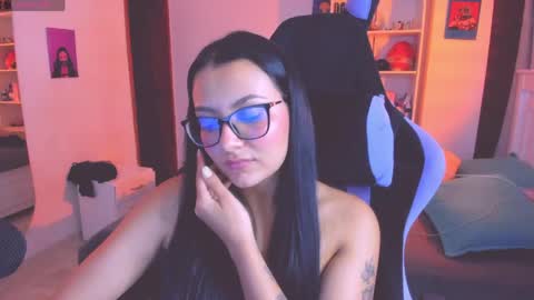 Lili online show from 06/02/26, 04:36