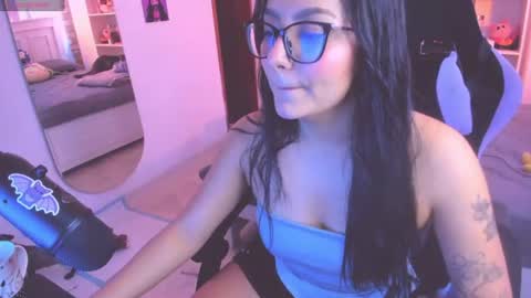 Lili online show from 07/15/26, 05:18