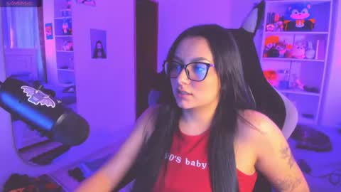 Lili online show from 07/26/26, 10:16