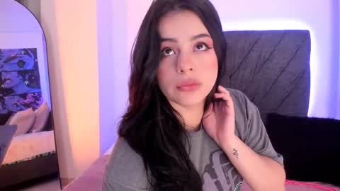 Snapshot of soy_geral chatting on 02/20/25, 11:32 Geral online show from 02/20/25, 11:32