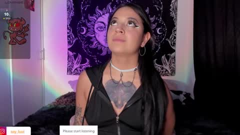 LUISA  online show from 02/11/25, 09:46