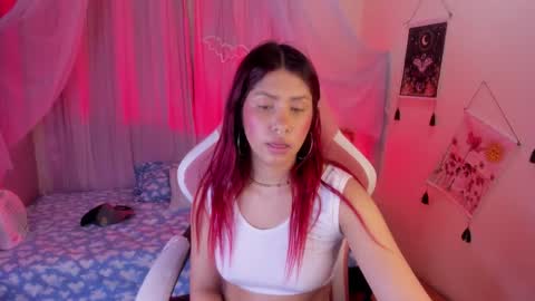 Sarah Valentina online show from 12/17/25, 01:55