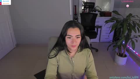 Luisa    online show from 12/21/24, 06:30